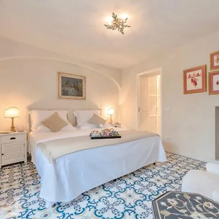 Casa Pierini Ferienhaus *